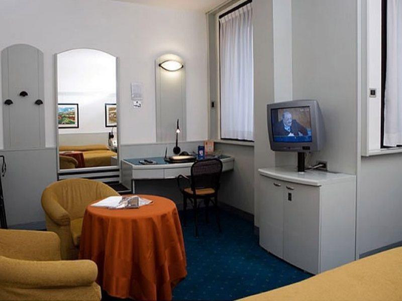 Sure Hotel By Best Western Milano Padova Bagian luar foto